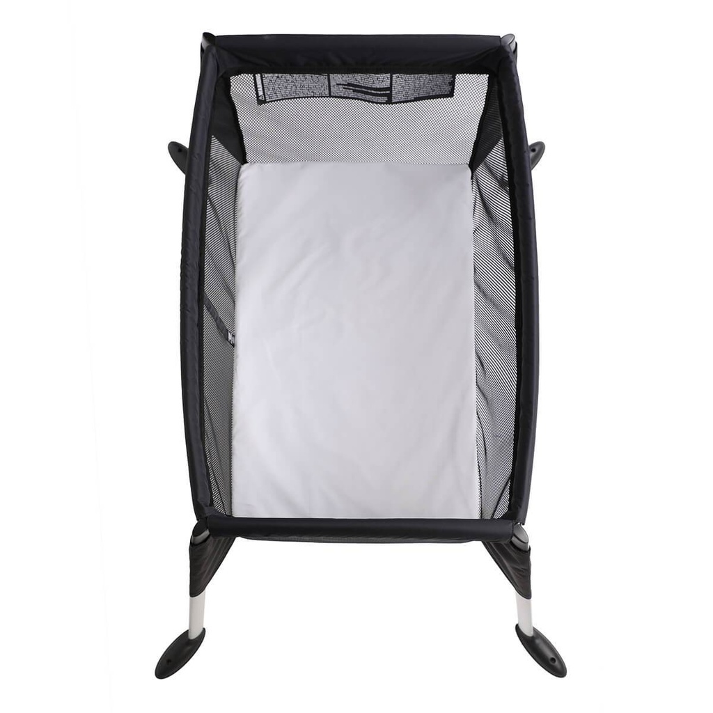phil&teds traveller portable travel baby cot bassinet top view
